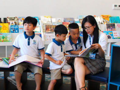 EMASI chọn bộ sách “Chân trời sáng tạo” cho học sinh khối lớp 1