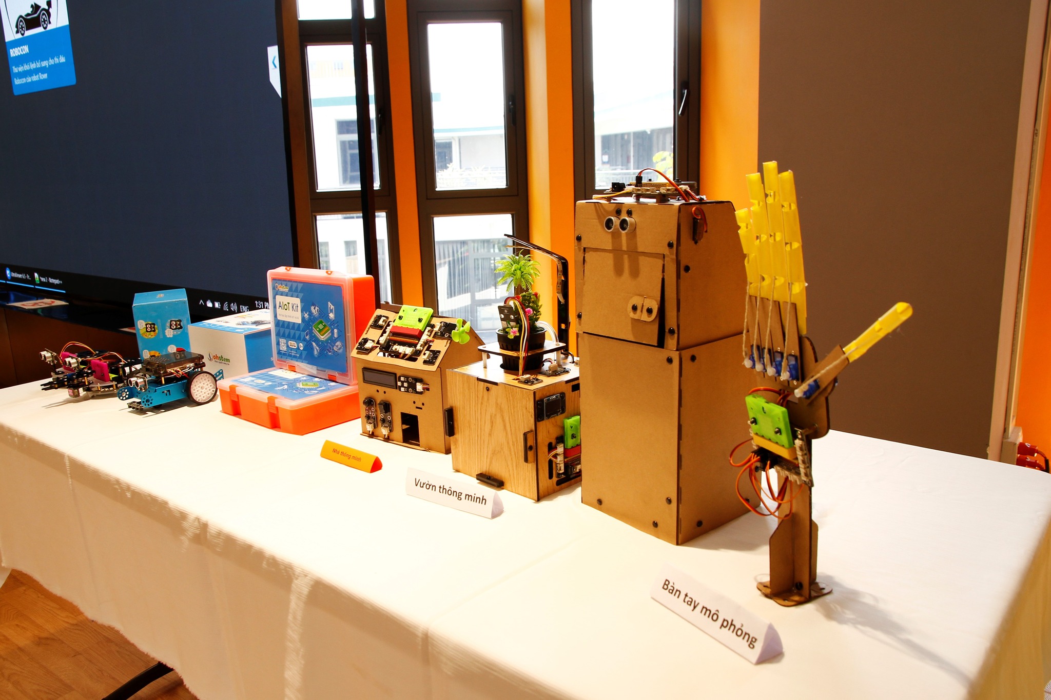 EMASI Van Phuc Monthly High Five – 09.2022